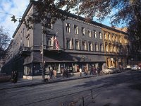 Zrinjevac, Američka čitaonica oko 1975.-1980. godine